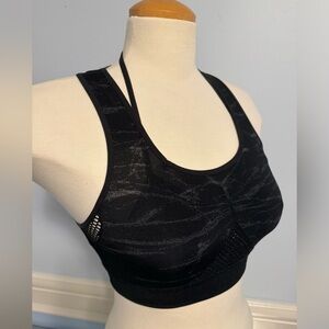 Lululemon - Yoga sports bra USM